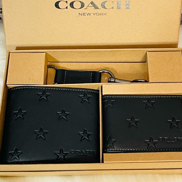 New in box Men’s Coach 3 in 1 Wallet Gift Set with Star Print. - Picture 11 of 12
